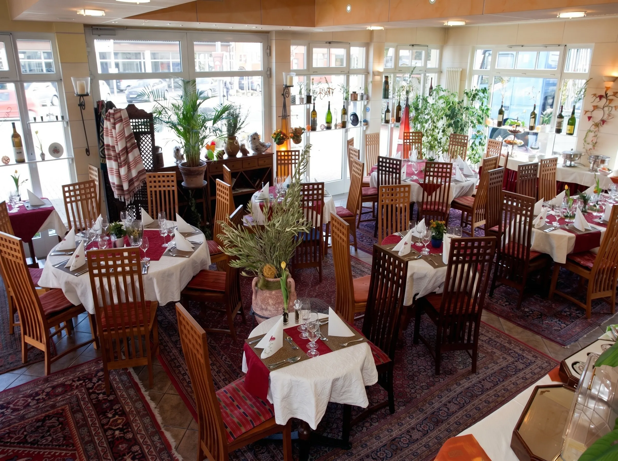 Restaurant Henry's (Originalaufnahme, digital aufbereitet).
